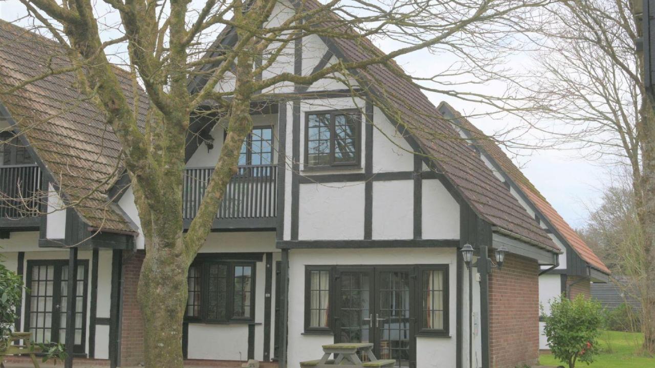 25 Tudor Court, Tolroy Manor 海尔 外观 照片